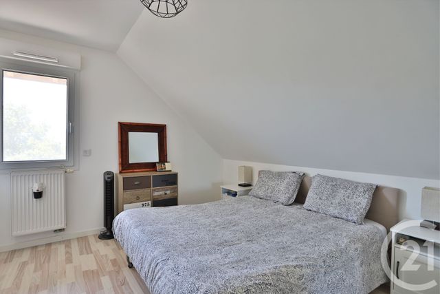 Appartement T4 à vendre - 4 pièces - 83.7 m2 - FEIGERES - 74 - RHONE-ALPES - Century 21 Le Genevois