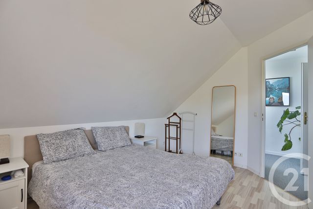 Appartement T4 à vendre - 4 pièces - 83.7 m2 - FEIGERES - 74 - RHONE-ALPES - Century 21 Le Genevois