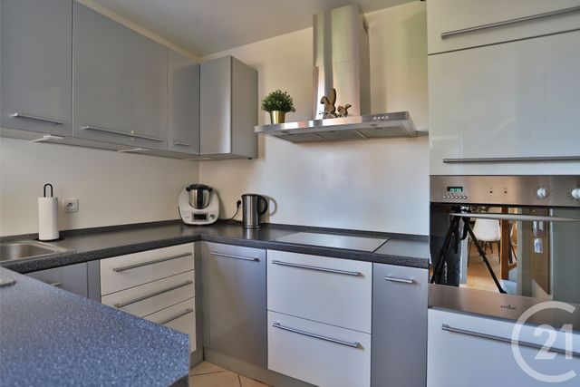Appartement T4 à vendre - 4 pièces - 83.7 m2 - FEIGERES - 74 - RHONE-ALPES - Century 21 Le Genevois