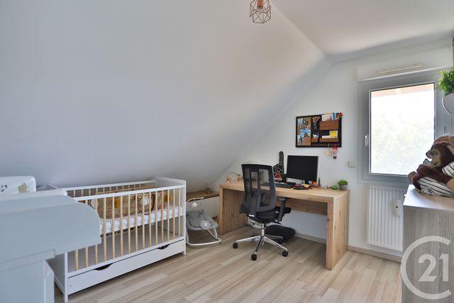 Appartement T4 à vendre - 4 pièces - 83.7 m2 - FEIGERES - 74 - RHONE-ALPES - Century 21 Le Genevois