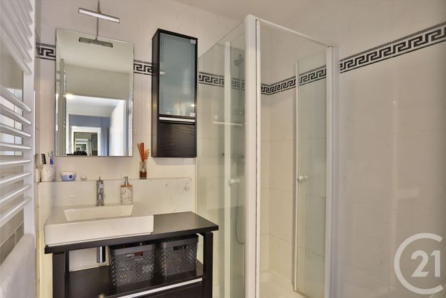 Appartement T4 à vendre - 4 pièces - 83.7 m2 - FEIGERES - 74 - RHONE-ALPES - Century 21 Le Genevois