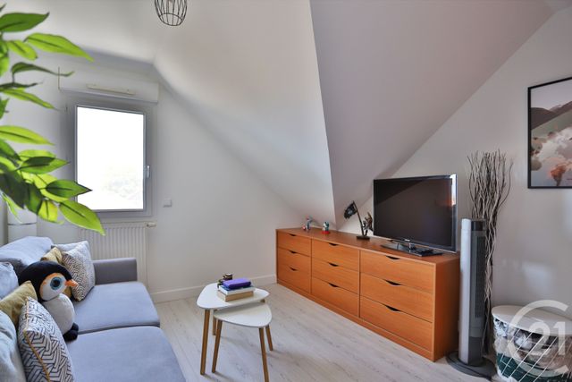 Appartement T4 à vendre - 4 pièces - 83.7 m2 - FEIGERES - 74 - RHONE-ALPES - Century 21 Le Genevois
