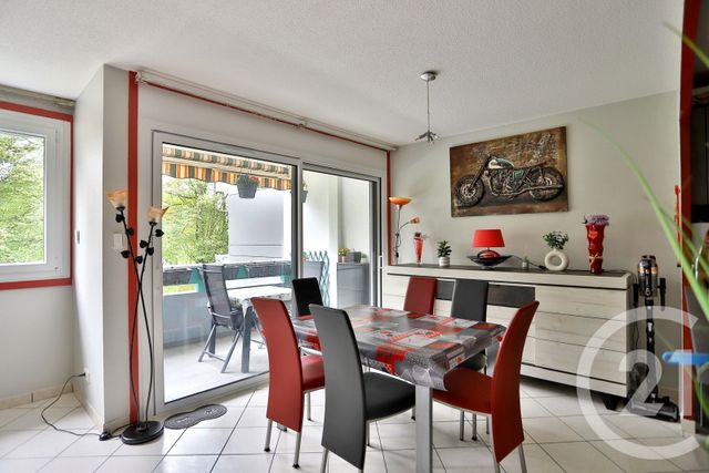 Appartement F4 à vendre - 4 pièces - 82.72 m2 - ST JULIEN EN GENEVOIS - 74 - RHONE-ALPES - Century 21 Le Genevois