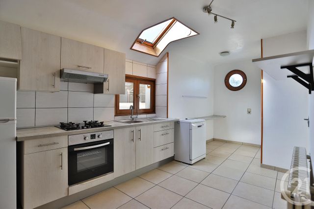 Afficher la photo en grand maison à vendre - 9 pièces - 210.02 m2 - CHAVANNAZ - 74 - RHONE-ALPES - Century 21 Le Genevois