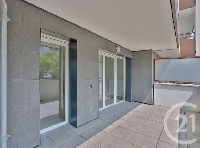 Afficher la photo en grand Appartement T2 à vendre - 2 pièces - 38.79 m2 - ST JULIEN EN GENEVOIS - 74 - RHONE-ALPES - Century 21 Le Genevois