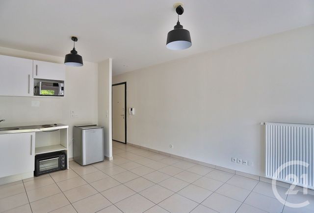 Afficher la photo en grand Appartement T2 à vendre - 2 pièces - 38.79 m2 - ST JULIEN EN GENEVOIS - 74 - RHONE-ALPES - Century 21 Le Genevois