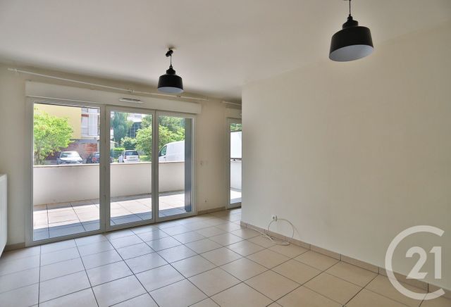 Afficher la photo en grand Appartement T2 à vendre - 2 pièces - 38.79 m2 - ST JULIEN EN GENEVOIS - 74 - RHONE-ALPES - Century 21 Le Genevois