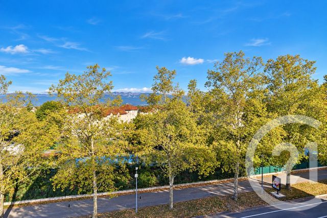 Appartement T3 à vendre - 3 pièces - 71.62 m2 - ST JULIEN EN GENEVOIS - 74 - RHONE-ALPES - Century 21 Le Genevois