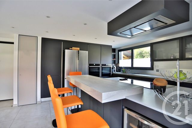 Appartement T5 à vendre - 5 pièces - 129.28 m2 - ST JULIEN EN GENEVOIS - 74 - RHONE-ALPES - Century 21 Le Genevois