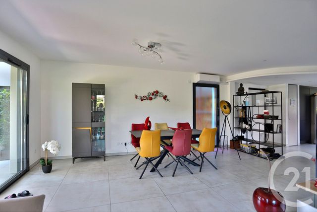 Appartement T5 à vendre - 5 pièces - 129.28 m2 - ST JULIEN EN GENEVOIS - 74 - RHONE-ALPES - Century 21 Le Genevois