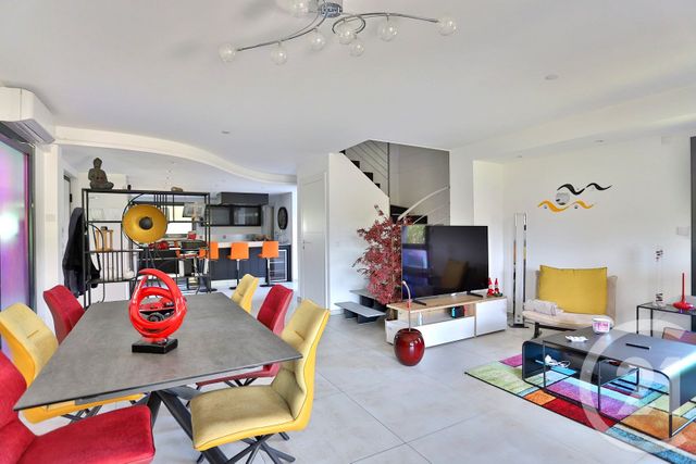 Appartement T5 à vendre - 5 pièces - 129.28 m2 - ST JULIEN EN GENEVOIS - 74 - RHONE-ALPES - Century 21 Le Genevois