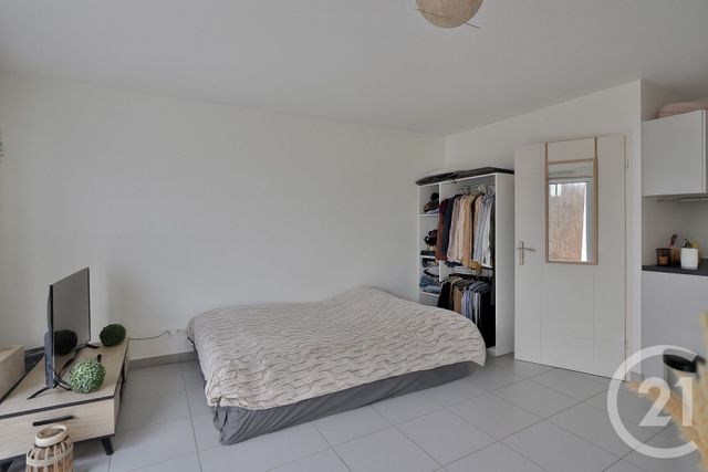Afficher la photo en grand Appartement F1 à vendre - 1 pièce - 32.79 m2 - VIRY - 74 - RHONE-ALPES - Century 21 Le Genevois