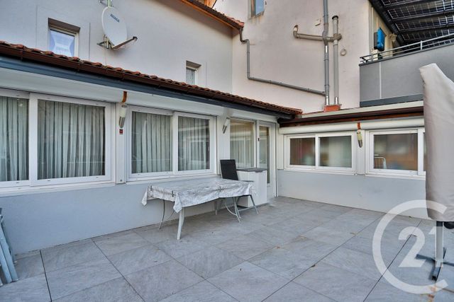 Afficher la photo en grand maison à vendre - 8 pièces - 171.55 m2 - ST JULIEN EN GENEVOIS - 74 - RHONE-ALPES - Century 21 Le Genevois