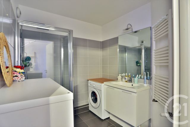 Appartement T2 à vendre - 2 pièces - 45.81 m2 - VIRY - 74 - RHONE-ALPES - Century 21 Le Genevois