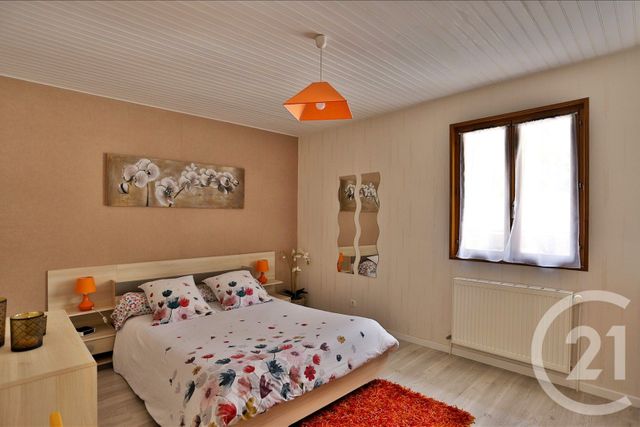 maison à vendre - 4 pièces - 104.32 m2 - ST JULIEN EN GENEVOIS - 74 - RHONE-ALPES - Century 21 Le Genevois