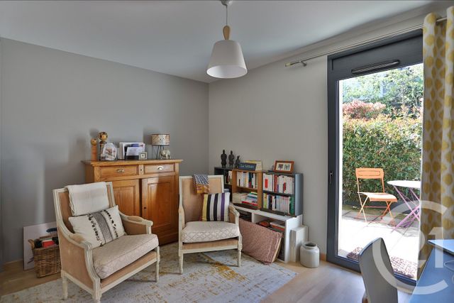 Appartement T3 à vendre - 3 pièces - 71.17 m2 - ARCHAMPS - 74 - RHONE-ALPES - Century 21 Le Genevois