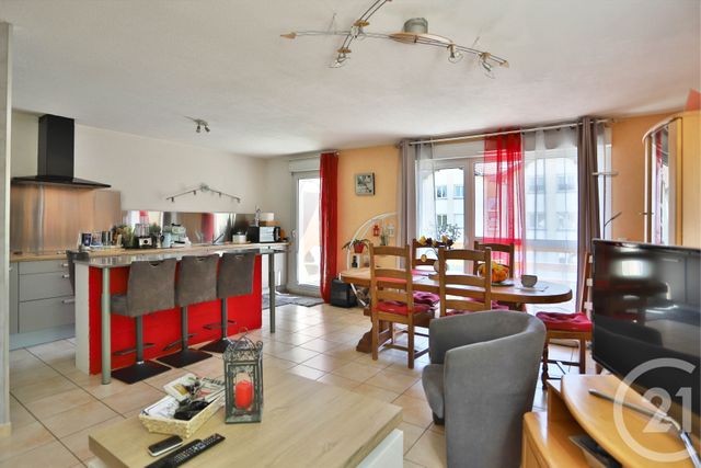 Appartement T3 à vendre - 3 pièces - 68.3 m2 - VERS - 74 - RHONE-ALPES - Century 21 Le Genevois