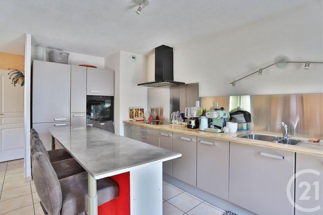 Appartement T3 à vendre - 3 pièces - 68.3 m2 - VERS - 74 - RHONE-ALPES - Century 21 Le Genevois