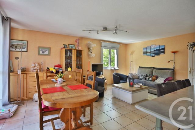 Appartement T3 à vendre - 3 pièces - 68.3 m2 - VERS - 74 - RHONE-ALPES - Century 21 Le Genevois