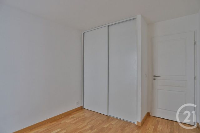Appartement F3 à vendre - 3 pièces - 61.26 m2 - ST JULIEN EN GENEVOIS - 74 - RHONE-ALPES - Century 21 Le Genevois