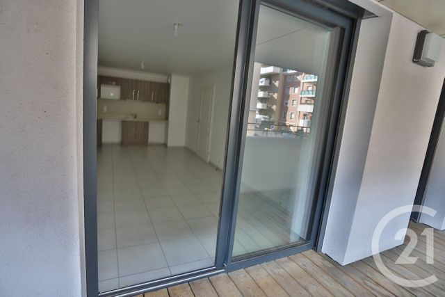 Appartement F3 à vendre - 3 pièces - 61.26 m2 - ST JULIEN EN GENEVOIS - 74 - RHONE-ALPES - Century 21 Le Genevois