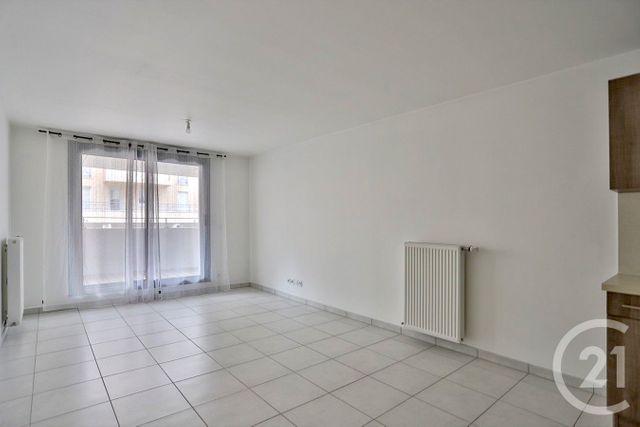 Appartement F3 à vendre - 3 pièces - 61.26 m2 - ST JULIEN EN GENEVOIS - 74 - RHONE-ALPES - Century 21 Le Genevois