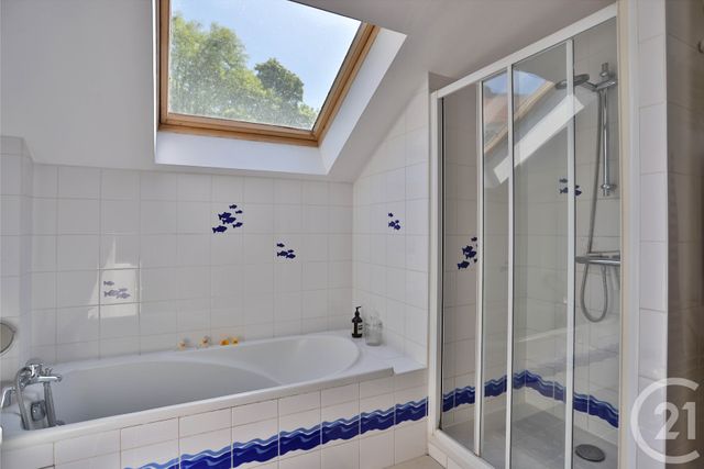 maison à vendre - 8 pièces - 239.6 m2 - ARCHAMPS - 74 - RHONE-ALPES - Century 21 Le Genevois